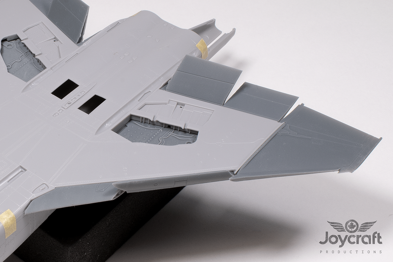 1/72 F-4 Wings with Leading and Trailing Edges lowered - Image 6