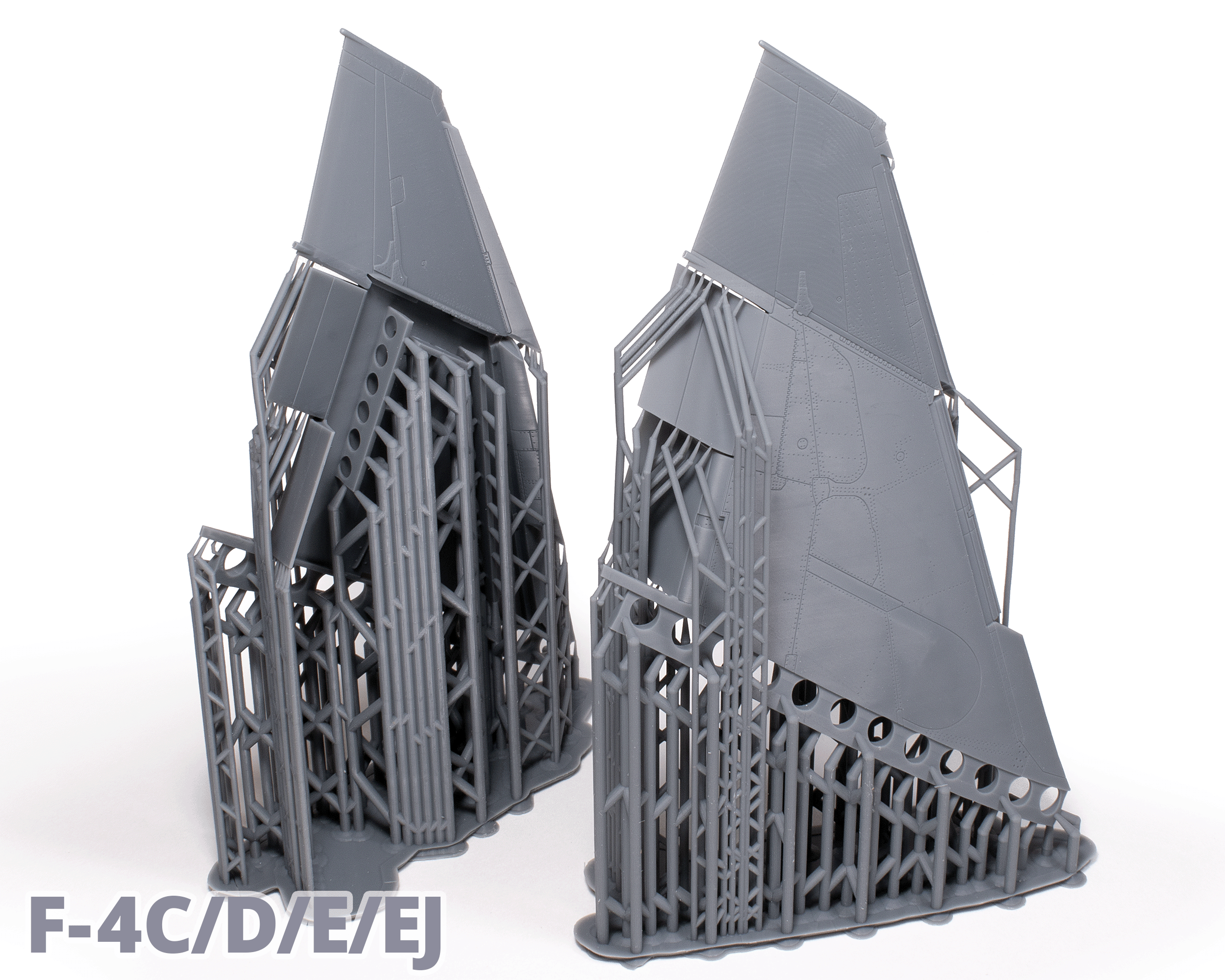 1/72 F-4 Wings with Leading and Trailing Edges lowered - Image 2