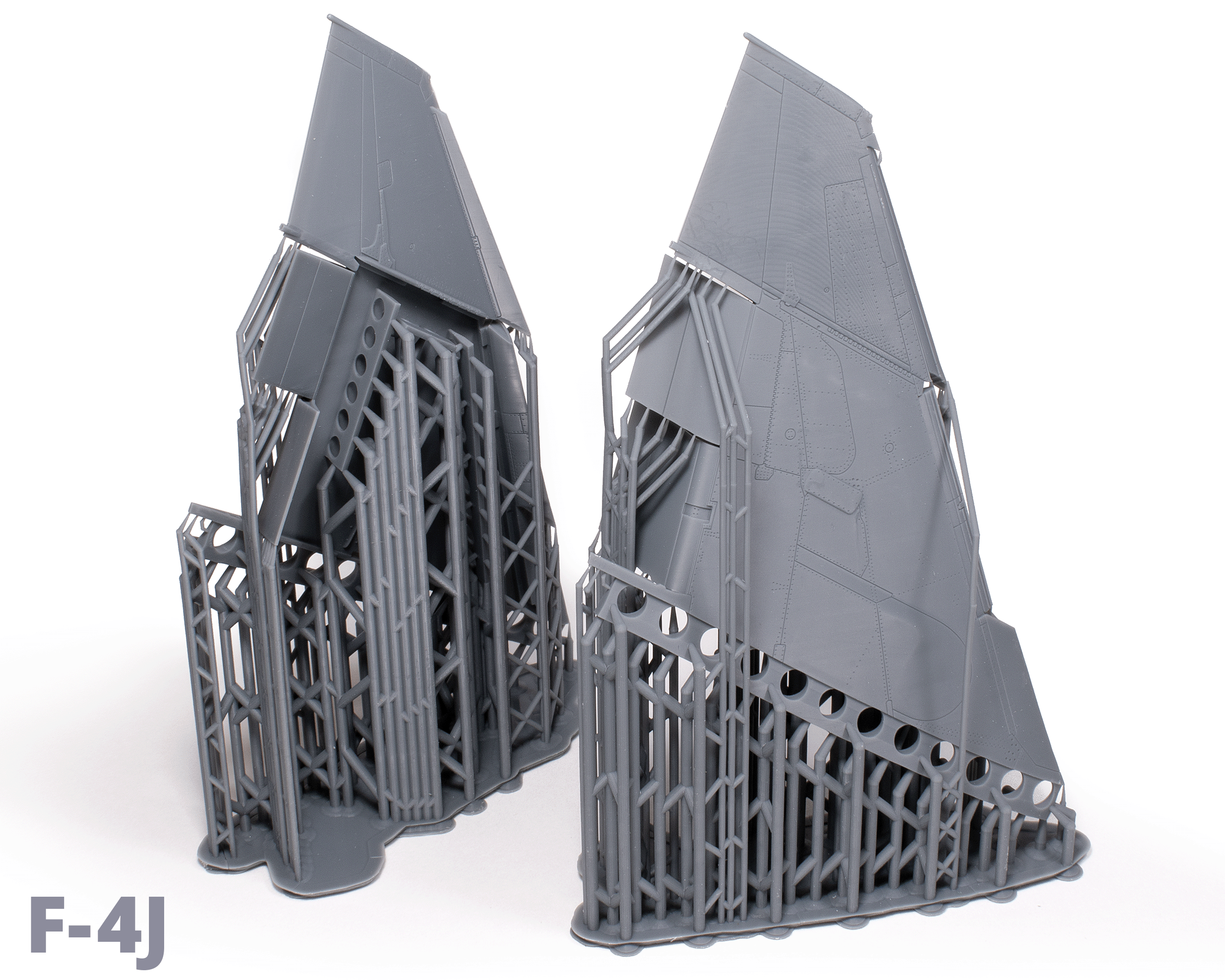 1/72 F-4 Wings with Leading and Trailing Edges lowered - Image 3